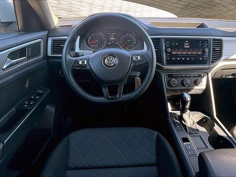 Used 2018 Volkswagen Atlas Launch Edition image 5