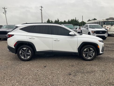 Used 2026 Hyundai Tucson SEL FWD image 8