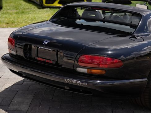 Used 1994 Dodge Viper RT/10 RWD image 19