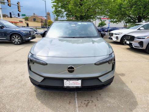 New 2026 Volvo EX30 Ultra w/ Protection Package AWD/4WD image 5