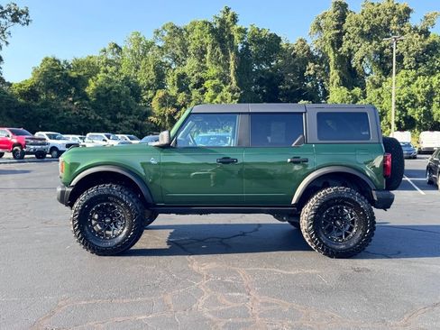 Used 2024 Ford Bronco Black Diamond AWD/4WD image 3