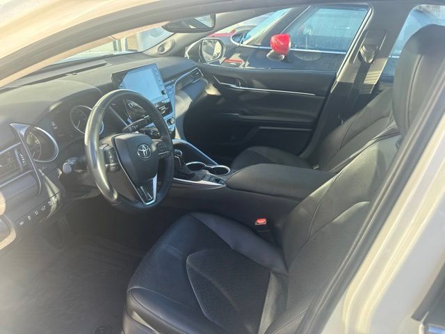 Used 2023 Toyota Camry XLE w/ Navigation Package FWD image 11