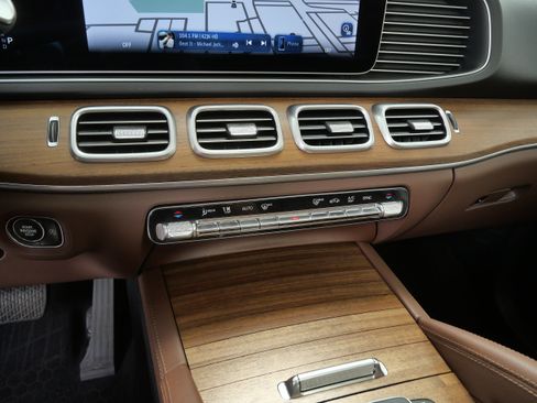 Certified 2026 Mercedes-Benz GLE 350 4MATIC image 21