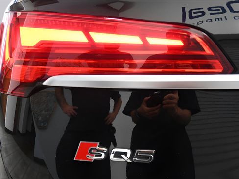 Used 2022 Audi SQ5 Premium AWD/4WD image 37
