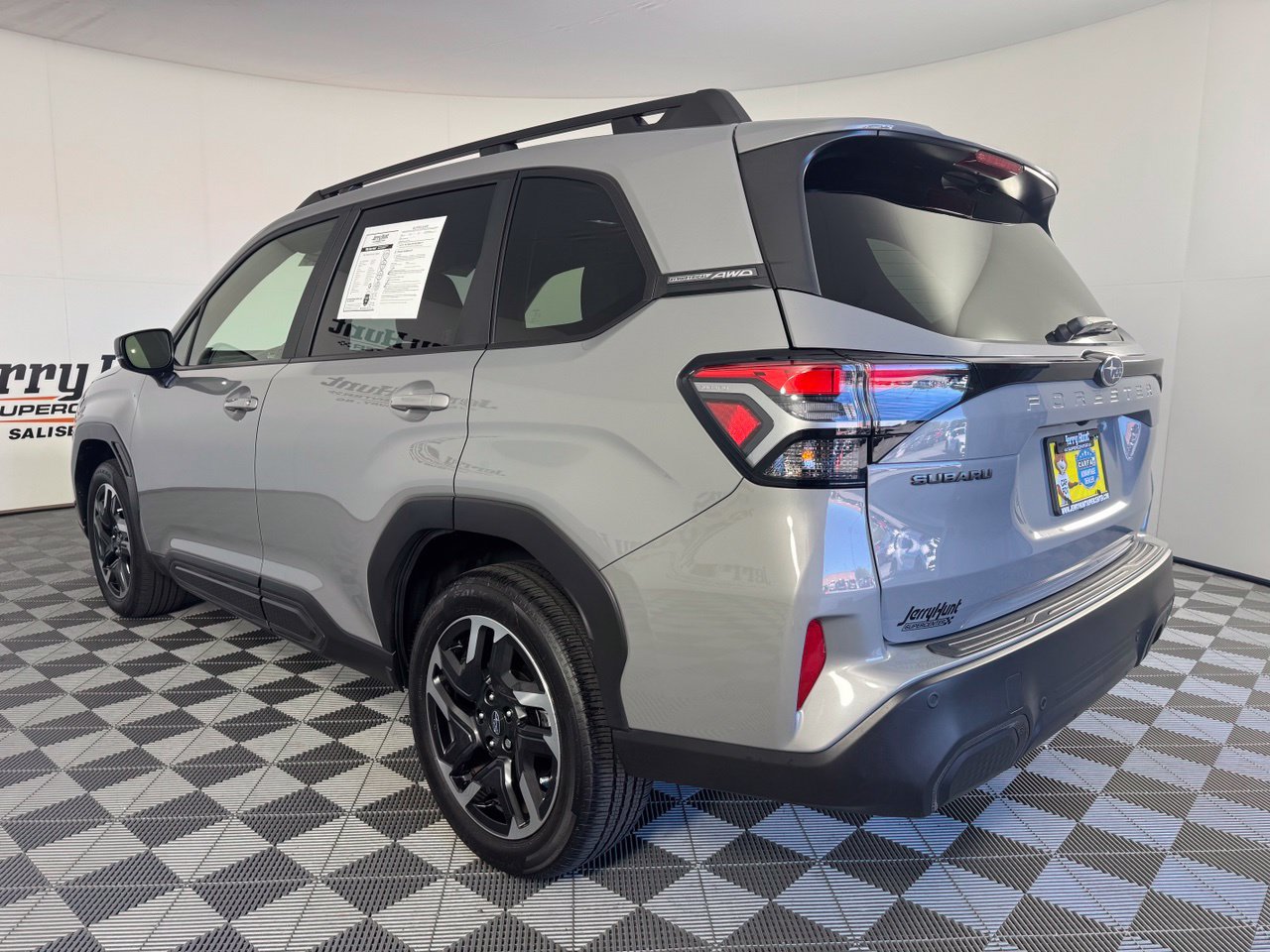 Used 2025 Subaru Forester Limited w/ Popular Package #2 AWD/4WD image 51