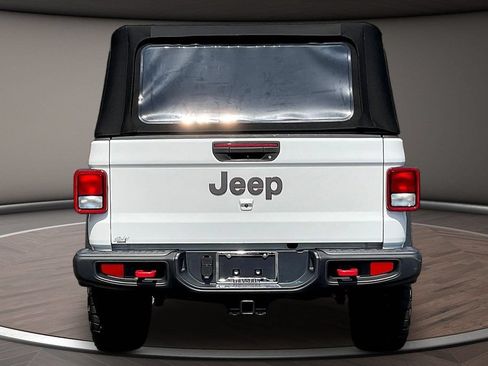 Used 2020 Jeep Gladiator Rubicon w/ Trailer Tow Package AWD/4WD image 5