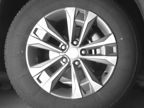 Used 2025 Chevrolet Equinox LT FWD image 13