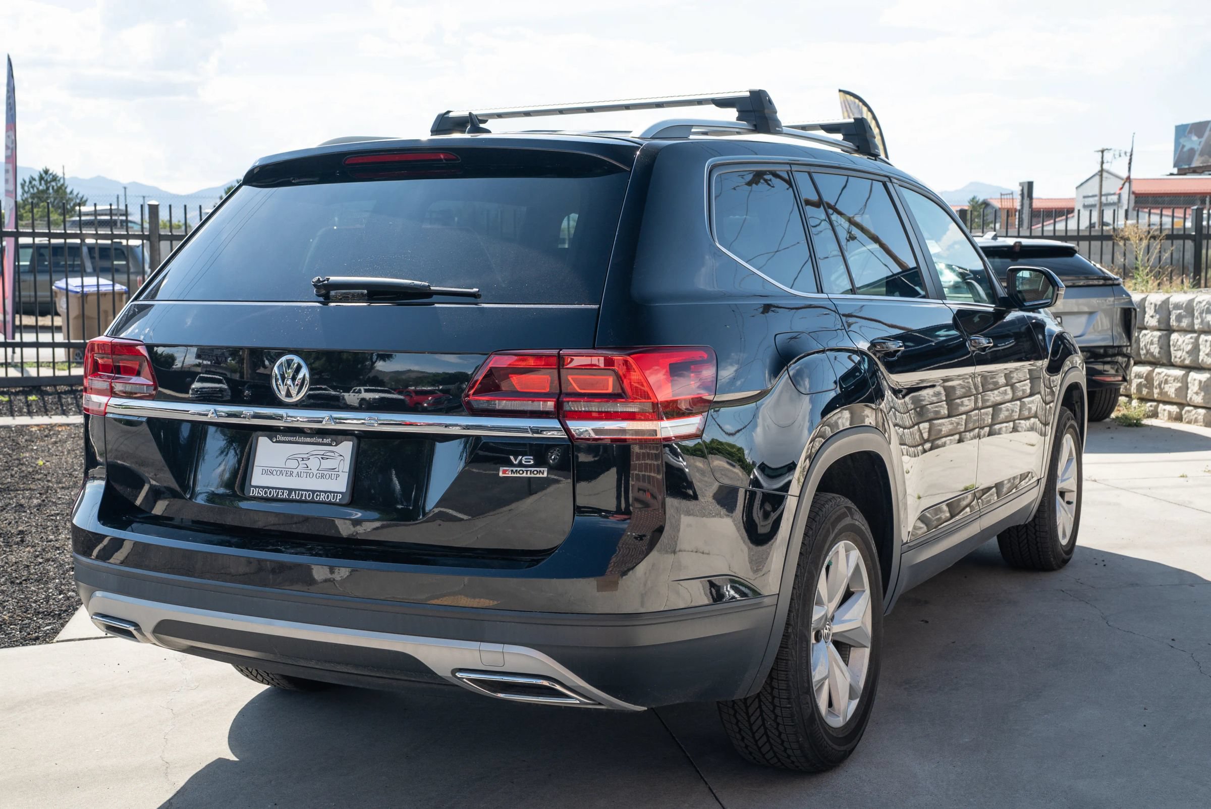 Used 2019 Volkswagen Atlas S AWD/4WD image 8