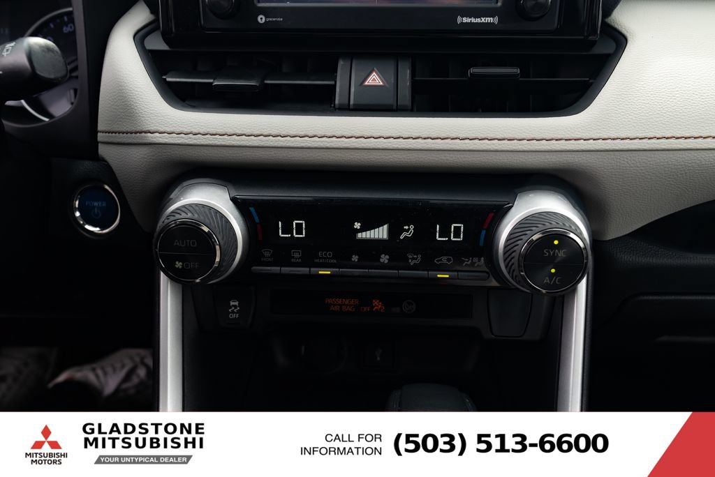 Used 2022 Toyota RAV4 XLE w/ Convenience Package AWD/4WD image 17