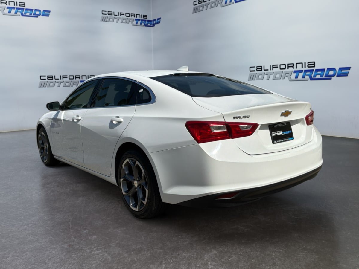 Used 2023 Chevrolet Malibu LT FWD image 7