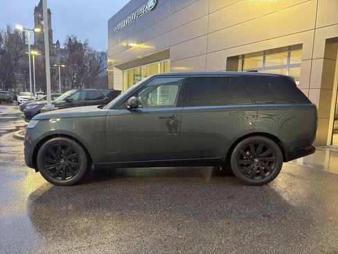 Used 2023 Land Rover Range Rover SE image 11
