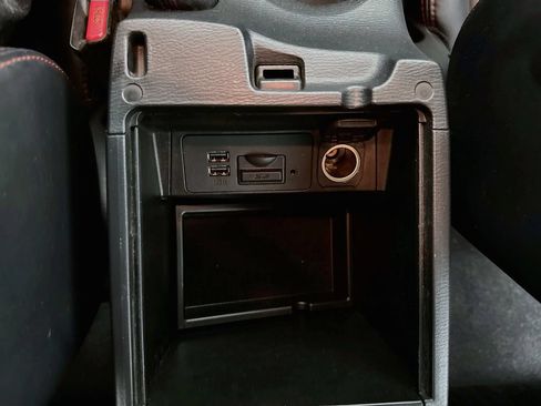 Used 2014 MAZDA MAZDA3 s Touring FWD image 18