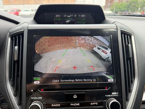 Used 2018 Subaru Crosstrek 2.0i Limited AWD/4WD image 11