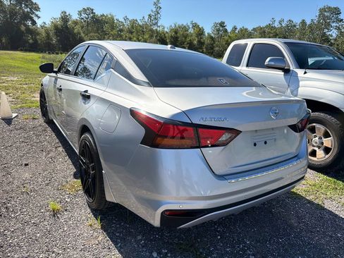 Used 2022 Nissan Altima 2.5 SV FWD image 7