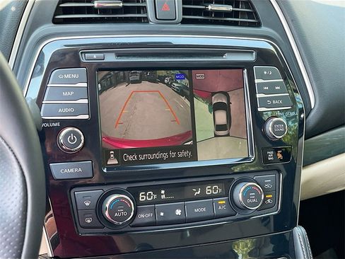Used 2023 Nissan Maxima Platinum w/ Sport Mat Group image 14