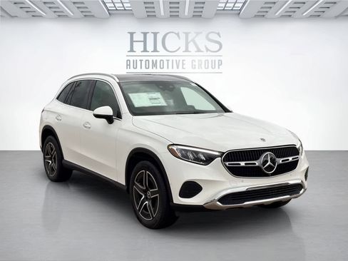 New 2026 Mercedes-Benz GLC 300 image 3