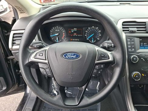 Used 2019 Ford Fusion S FWD image 19