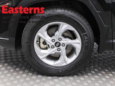 Used 2023 Hyundai Tucson SE image 31