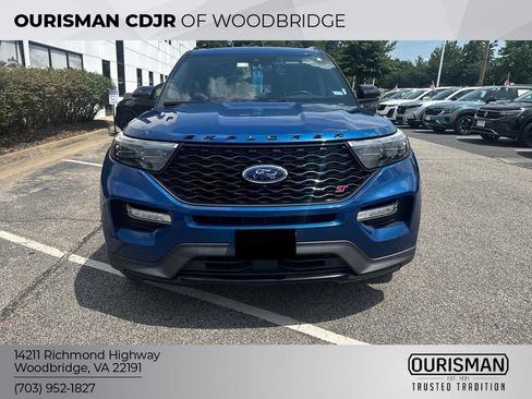 Used 2020 Ford Explorer ST w/ ST High-Performance Pack AWD/4WD image 2