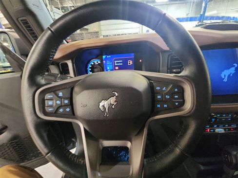 Used 2024 Ford Bronco Outer Banks image 15