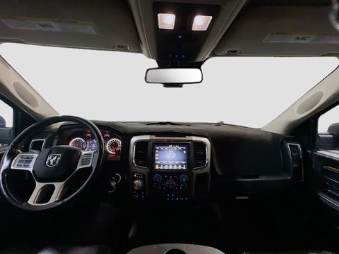 Used 2017 RAM 1500 Laramie image 16