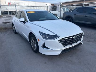 Used 2023 Hyundai Sonata SE w/ Cargo Package