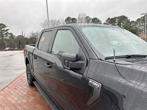 Used 2022 Ford F150 XLT w/ Equipment Group 302A High image 18