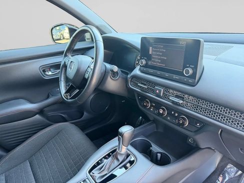 Used 2024 Honda HR-V Sport image 34
