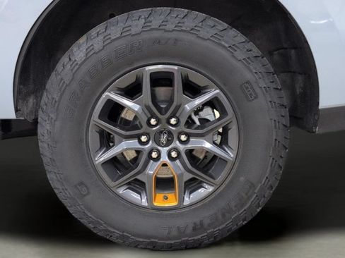 Used 2025 Ford Expedition Tremor AWD/4WD image 34