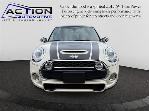 Used 2016 MINI Cooper S w/ Wired Package image 3