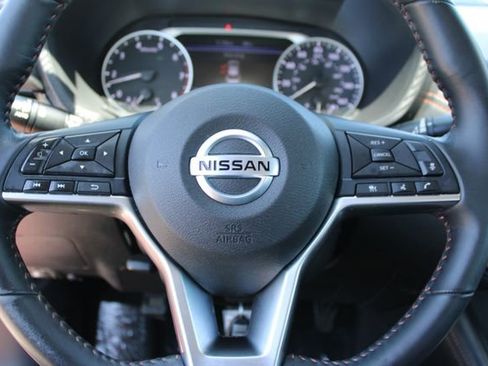 Used 2020 Nissan Sentra SR FWD image 18