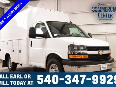 New 2025 Chevrolet Express 3500 w/ Power Convenience Package