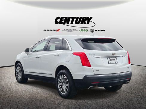 Used 2018 Cadillac XT5 Luxury w/ Driver Awareness Package AWD/4WD image 6