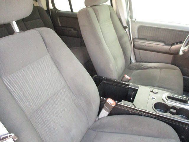 Used 2009 Ford Explorer XLT AWD/4WD image 22