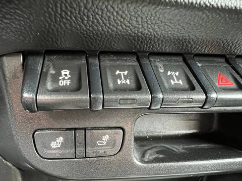 Used 2018 Chevrolet Colorado ZR2 AWD/4WD image 40