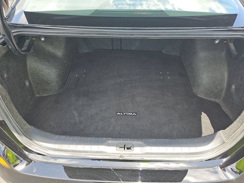Used 2026 Nissan Altima 2.5 SV FWD image 15