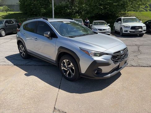 Used 2024 Subaru Crosstrek 2.0i Premium AWD/4WD image 3
