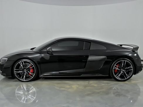 Used 2022 Audi R8 V10 performance AWD/4WD image 8