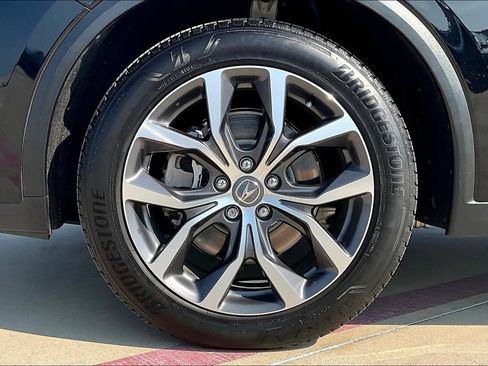 Used 2024 Acura MDX SH-AWD w/ Technology Package image 11