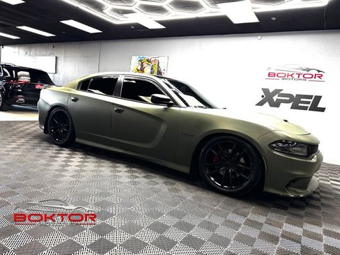 Used 2020 Dodge Charger R/T w/ Plus Group image 1