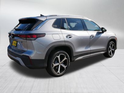 New 2025 Volkswagen Tiguan SE