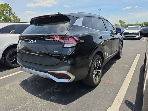 Certified 2023 Kia Sportage EX AWD/4WD image 17