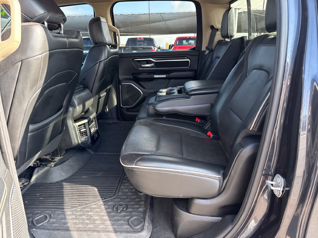 Used 2019 RAM 1500 Laramie AWD/4WD image 25
