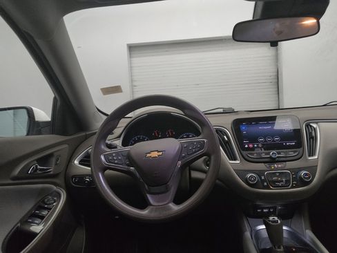 Used 2020 Chevrolet Malibu LS w/ Driver Confidence Package II FWD image 22