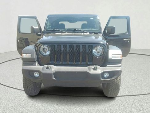 Used 2020 Jeep Wrangler Sport AWD/4WD image 9