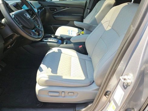 Used 2023 Honda Passport Elite image 15