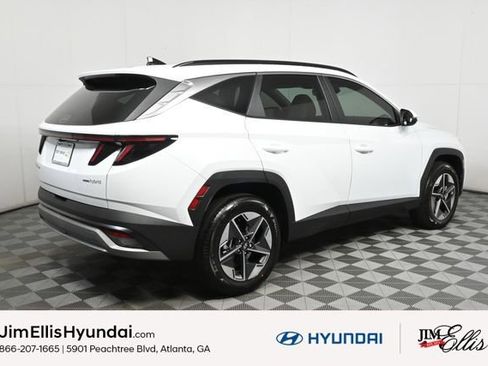Certified 2025 Hyundai Tucson SEL image 7