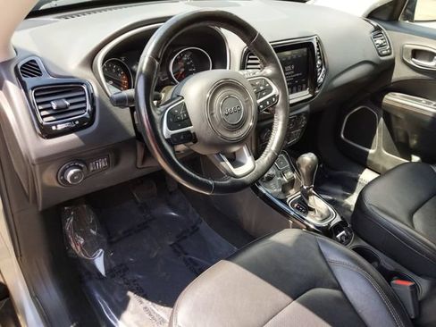 Used 2021 Jeep Compass Limited AWD/4WD image 11