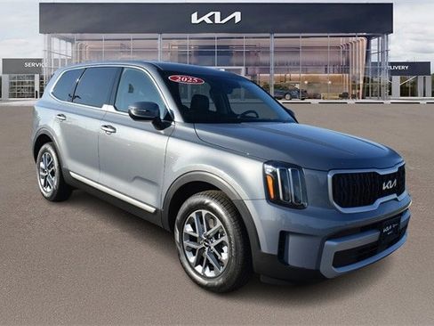 New 2025 Kia Telluride LX image 10