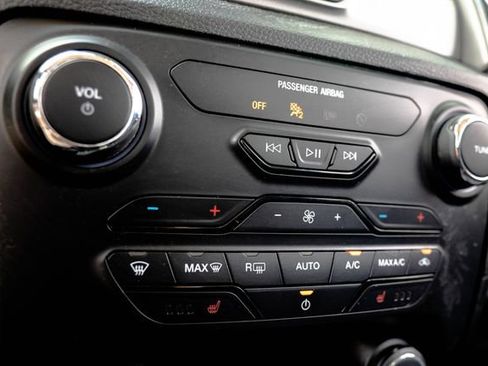 Used 2019 Ford Ranger XLT w/ Equipment Group 302A Luxury AWD/4WD image 30